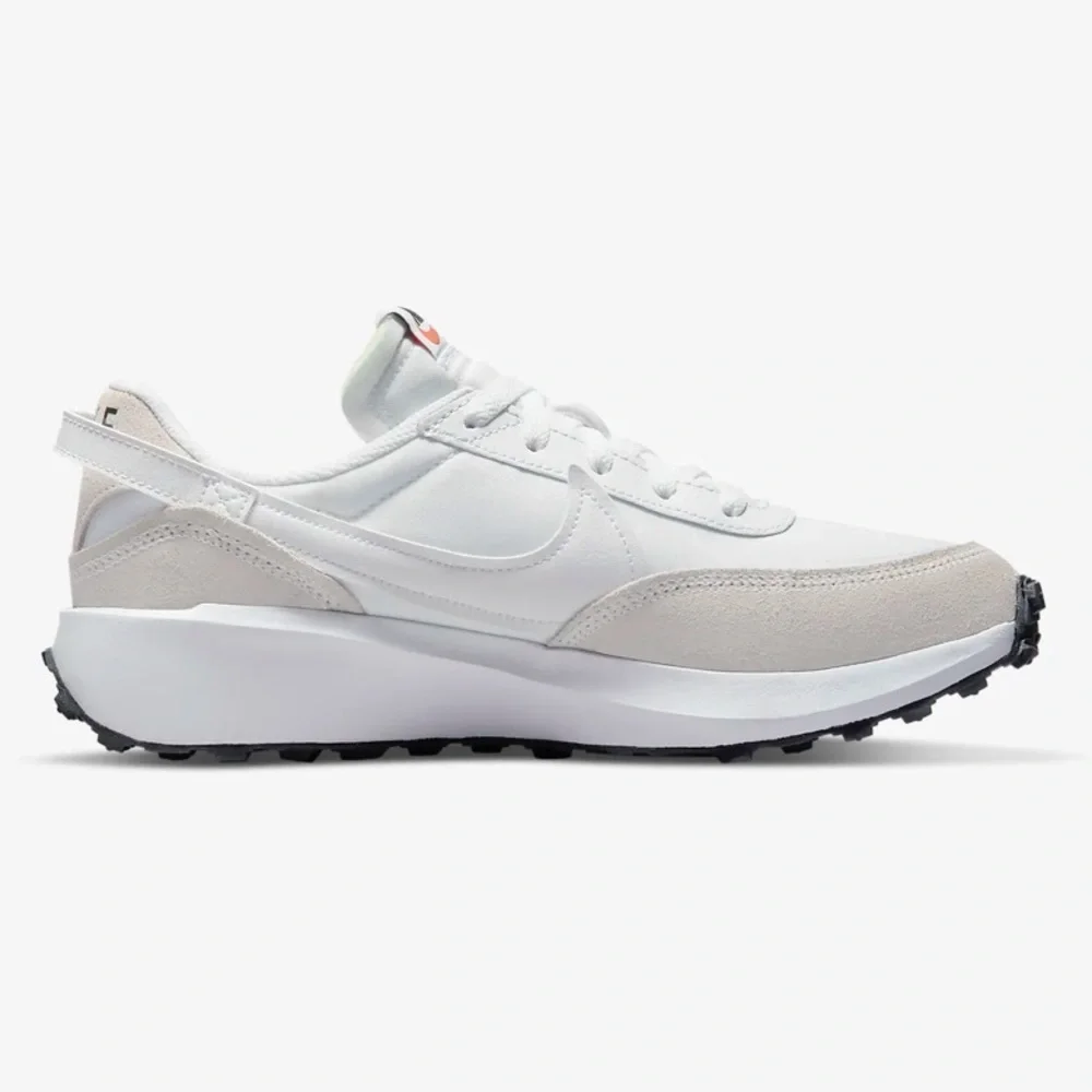 NIB Nike Waffle Debut Trainers Women’s 6.5 - Picture 5 of 15